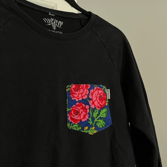 3 for $20 | Senengetee Crewneck Sweater with Floral Pocket - Picture 1 of 2